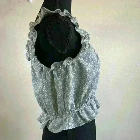 Storia green white floral smocked shirred ruffle cropped top women size medium - Picture 4 of 8